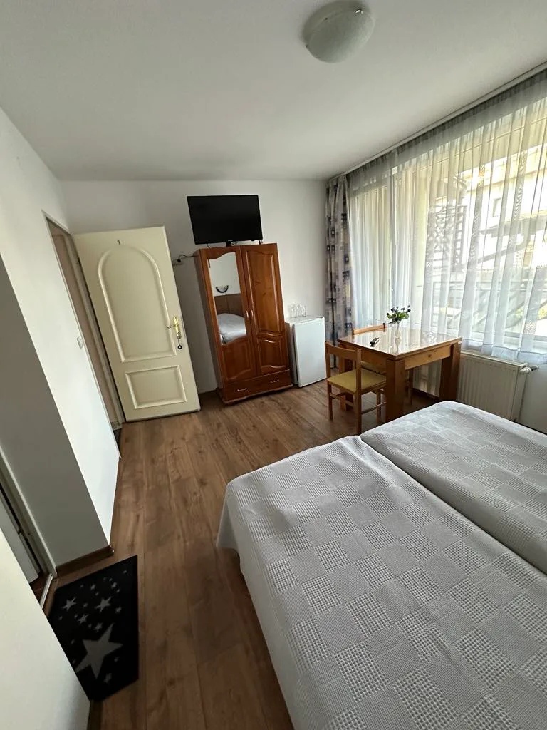 Стая за нощувки Guest Rooms Niki 6