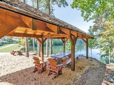Covered pavilion beside Lake LeCroy in High River
