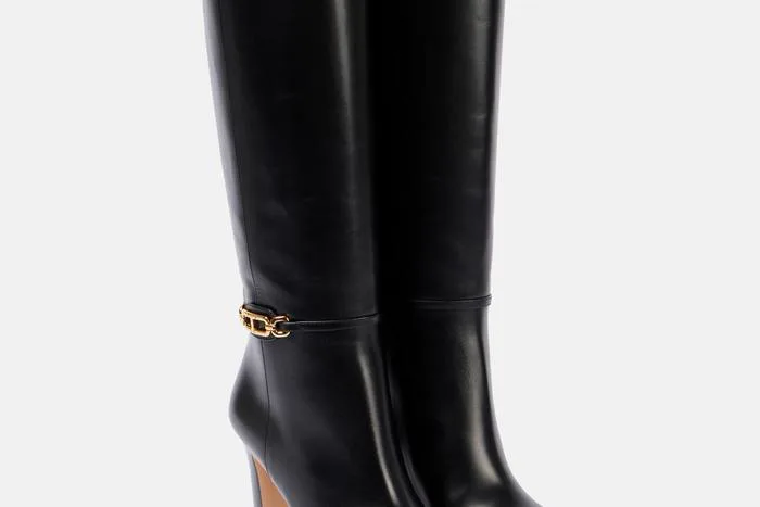 10 trending knee-high boots on Amazon for fall